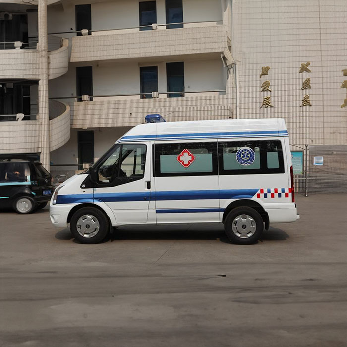 云南富民县租用私人救护车到景洪市中傣医医院 私人救护车出租怎么样