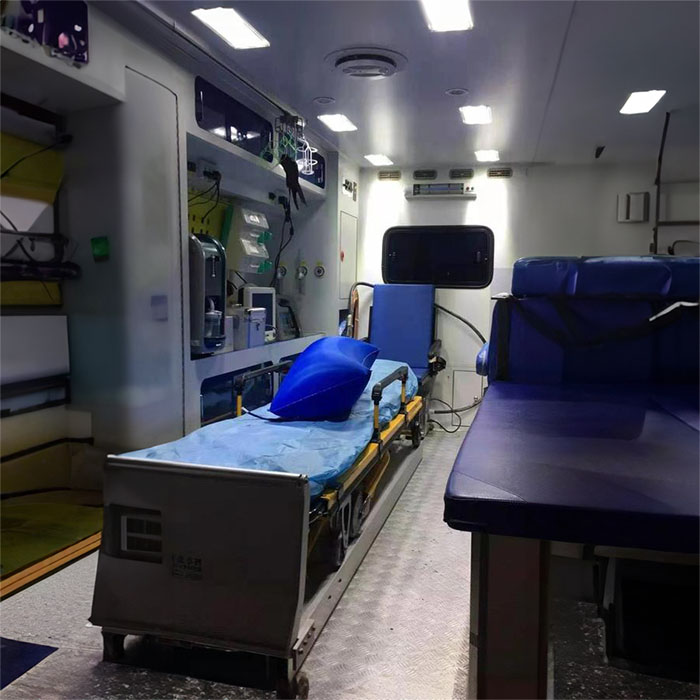 西山区租私人救护车到剑川县中医医院 救护车出租公司哪里实惠