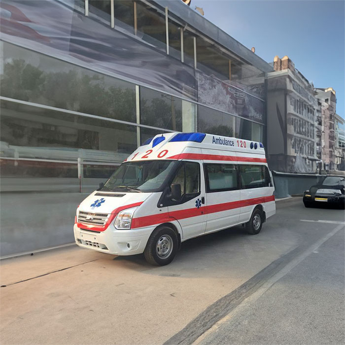 云南省石林租赁私家救护车转院到昆明市中医医院(关上院区) 正规救护车出租哪个公司好