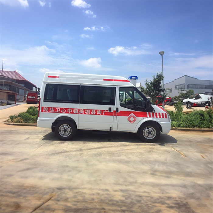 云南昆明市安宁市跨省救护车出租租赁到昭通市昭阳区跨省救护车收费