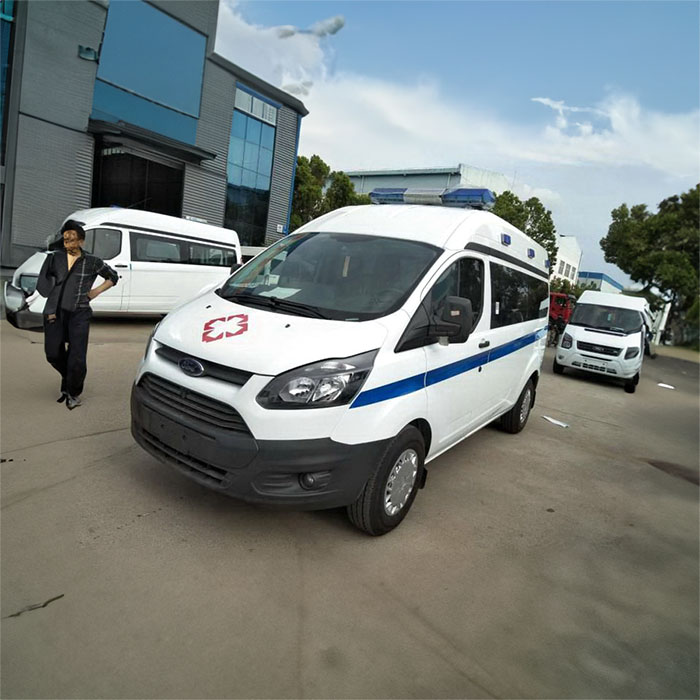 云南省西山区哪里有救护车到曲靖市罗平县租用出租救护车
