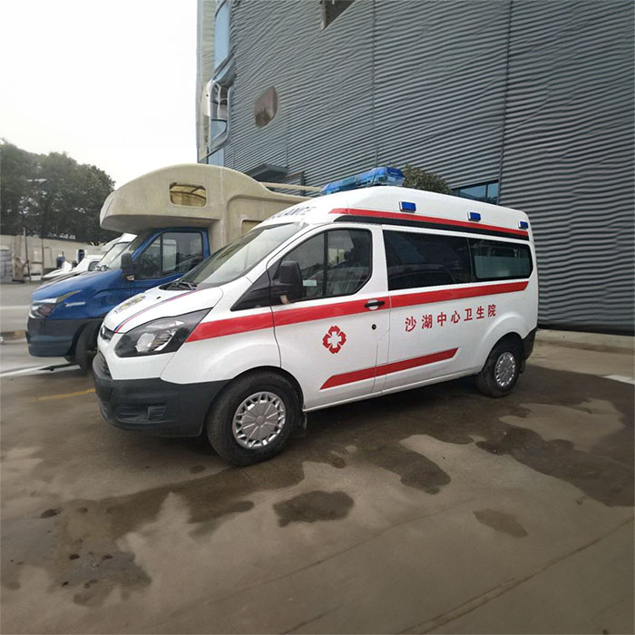 云南省盘龙120私人救护车租赁到云南省同仁医院 救护车出租长途多少钱