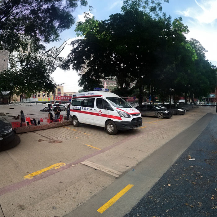 云南昆明宜良县120救护车到昭通市大关县私人救护车出租